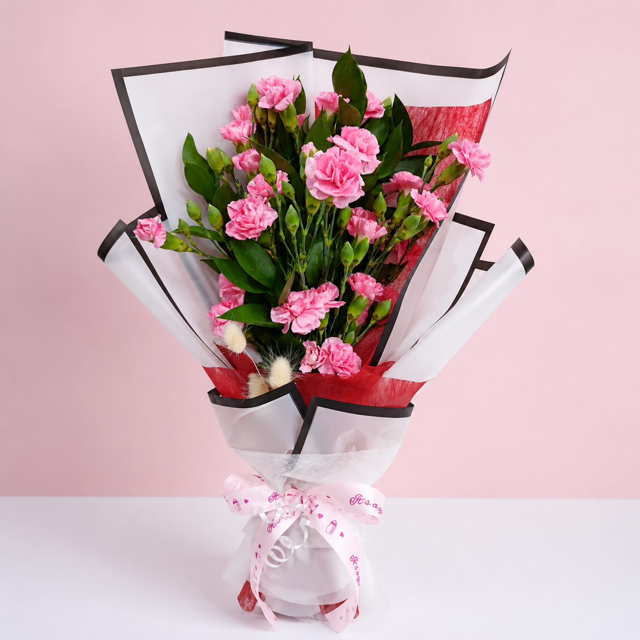 Bouquet of pink flowers, online flowers delivery Dubai.