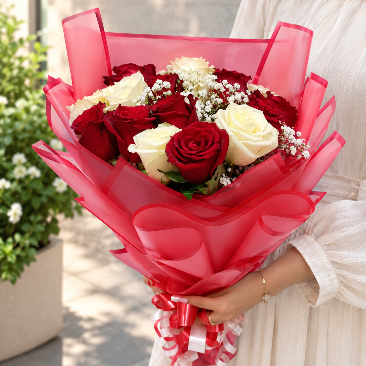 8 red and 7 white rose bouquet with gypsophila, flowers delivery online flowers, delivery Dubai.