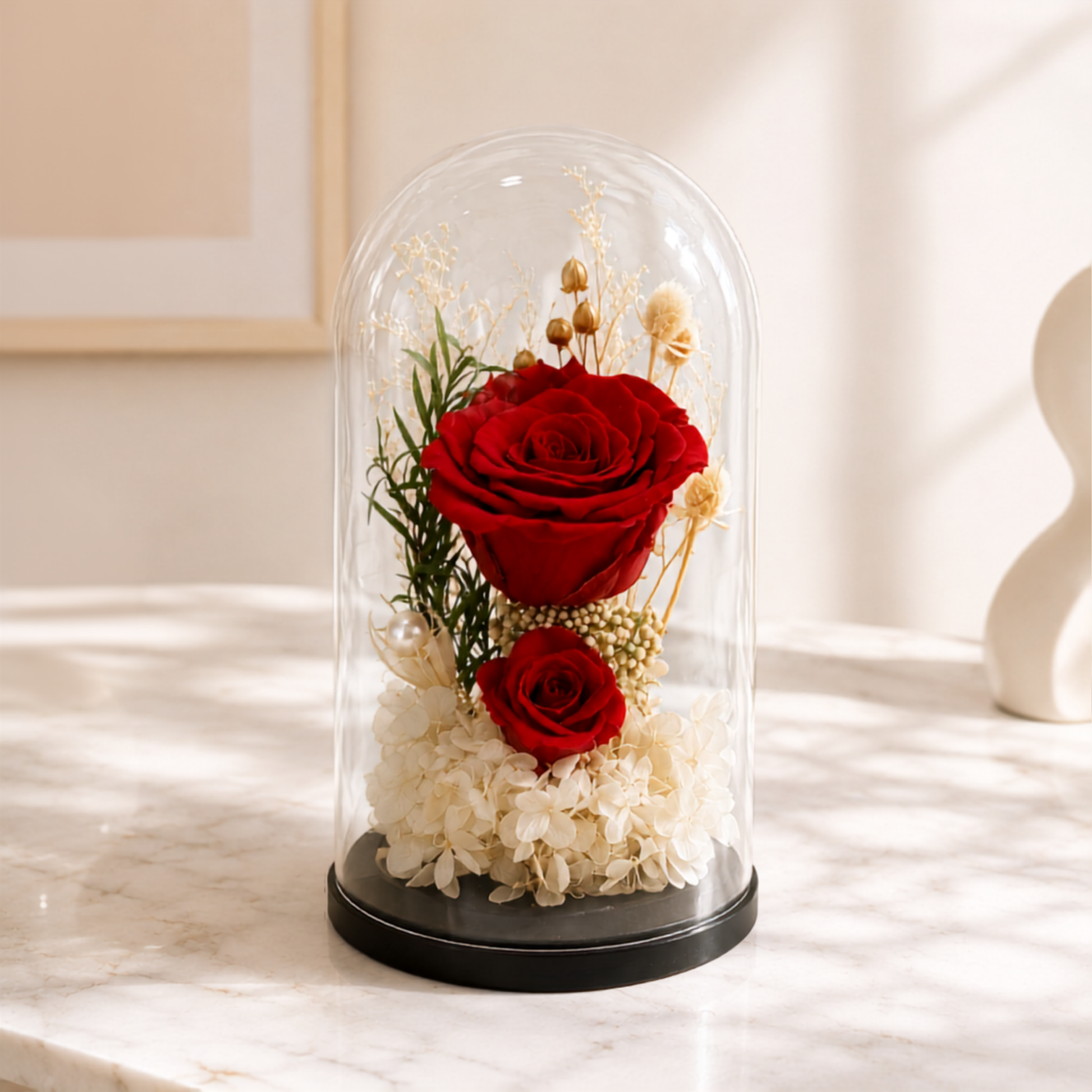 Decorative glass dome with red forever roses, flower online.